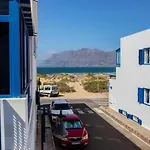 Casa Naya פאמארה